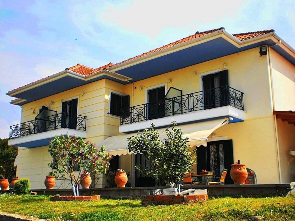 Guesthouse Bizani Néon Bizánion Exterior foto