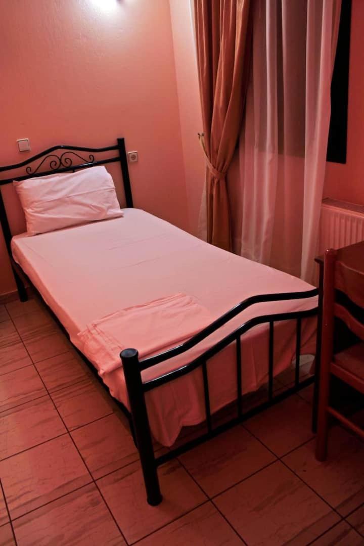 Guesthouse Bizani Néon Bizánion Quarto foto